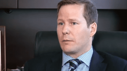 Jury Trial vs. Settlement